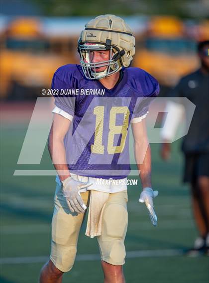 Thumbnail 3 in Henry County vs Christian Brothers (Scrimmage) photogallery.