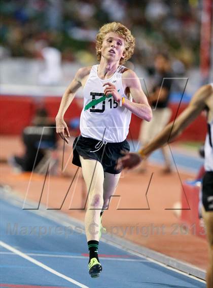 Thumbnail 2 in CIF State Track & Field Championships (Boys 3200m) photogallery.