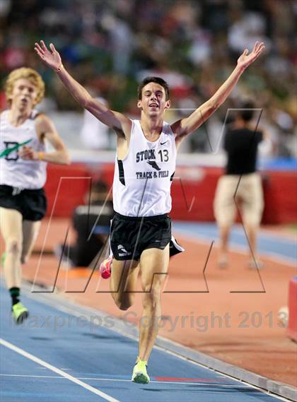 Thumbnail 2 in CIF State Track & Field Championships (Boys 3200m) photogallery.