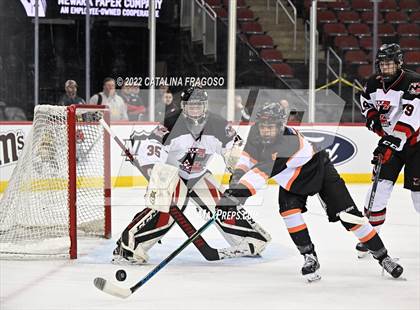 Thumbnail 1 in Middletown North vs Northern Highlands (NJSIAA Public B State Final)  photogallery.