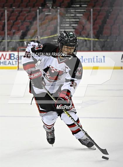Thumbnail 3 in Middletown North vs Northern Highlands (NJSIAA Public B State Final)  photogallery.