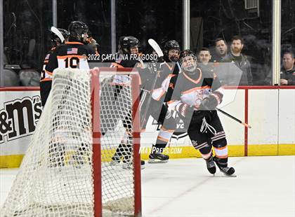 Thumbnail 1 in Middletown North vs Northern Highlands (NJSIAA Public B State Final)  photogallery.
