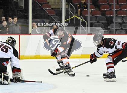 Thumbnail 2 in Middletown North vs Northern Highlands (NJSIAA Public B State Final)  photogallery.