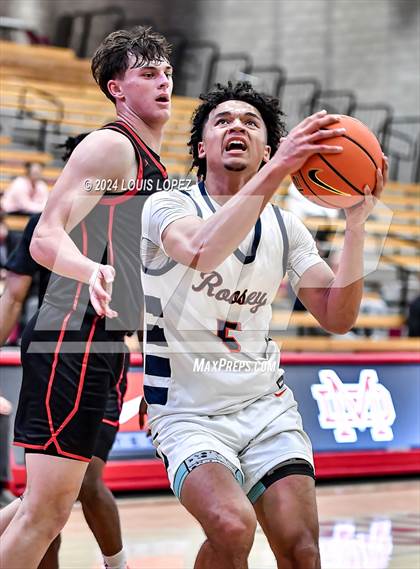 Thumbnail 3 in Coronado @ Roosevelt (Nike Extravaganza) photogallery.