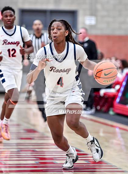 Thumbnail 3 in Coronado @ Roosevelt (Nike Extravaganza) photogallery.