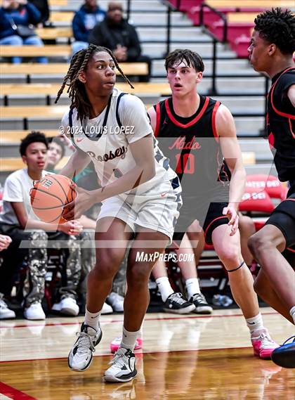 Thumbnail 2 in Coronado @ Roosevelt (Nike Extravaganza) photogallery.