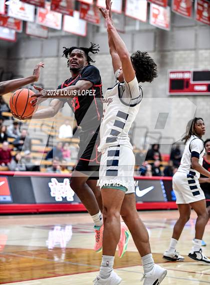 Thumbnail 1 in Coronado @ Roosevelt (Nike Extravaganza) photogallery.