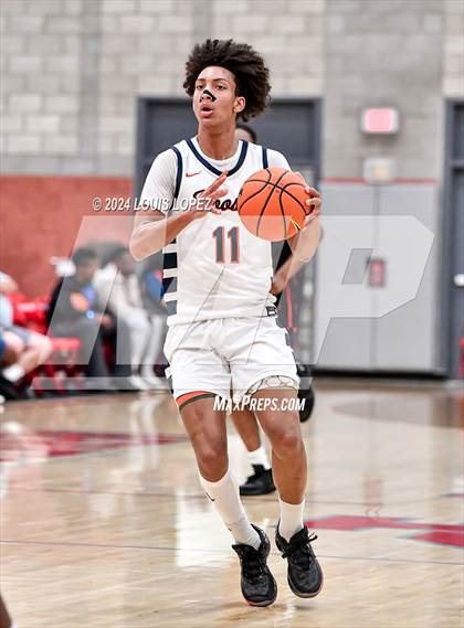 Thumbnail 1 in Coronado @ Roosevelt (Nike Extravaganza) photogallery.