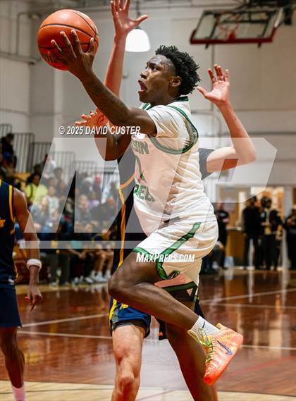 Thumbnail 2 in Jackson-Reed vs. Bullis (Capital Hoops Mayhem on Military) photogallery.