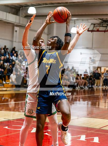 Thumbnail 3 in Jackson-Reed vs. Bullis (Capital Hoops Mayhem on Military) photogallery.