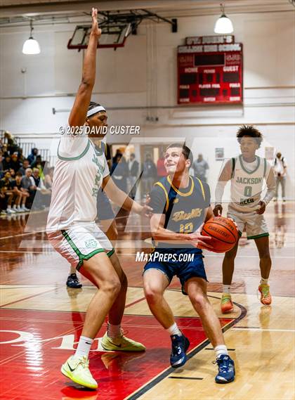 Thumbnail 3 in Jackson-Reed vs. Bullis (Capital Hoops Mayhem on Military) photogallery.