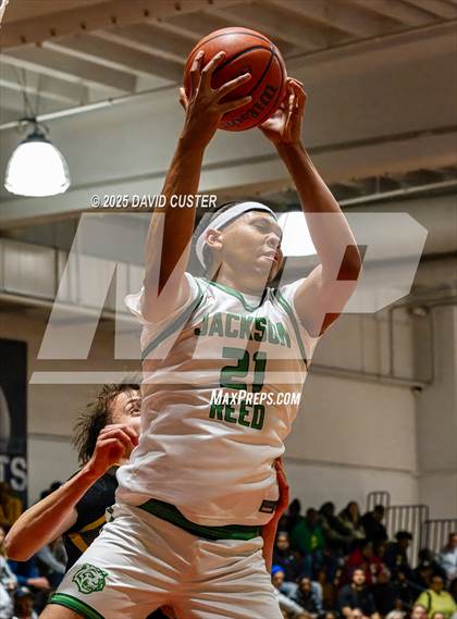 Thumbnail 3 in Jackson-Reed vs. Bullis (Capital Hoops Mayhem on Military) photogallery.