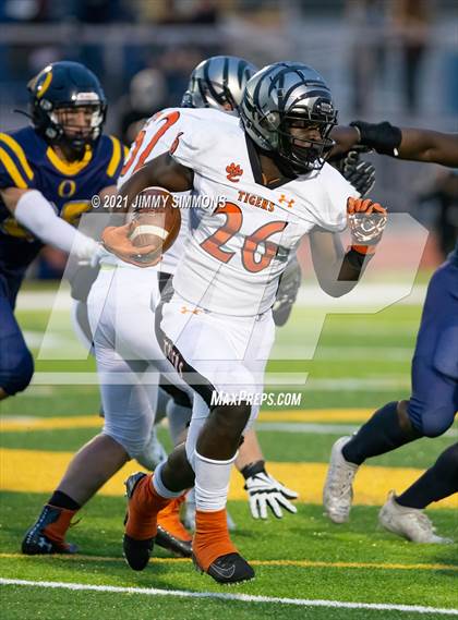 Thumbnail 2 in Edwardsville @ O'Fallon photogallery.