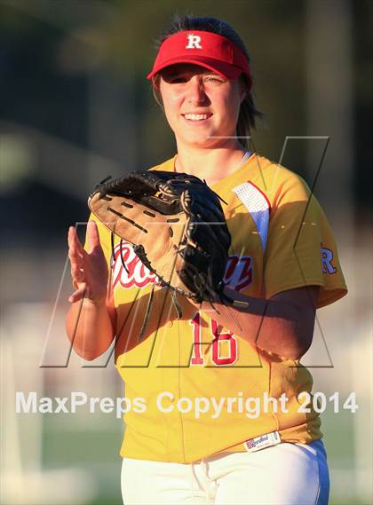 Thumbnail 1 in Rosary vs. Troy  photogallery.