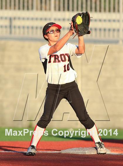 Thumbnail 1 in Rosary vs. Troy  photogallery.