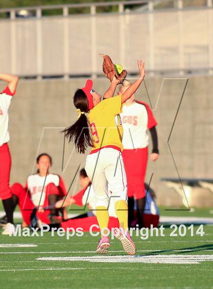 Thumbnail 1 in Rosary vs. Troy  photogallery.