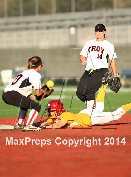 Thumbnail 2 in Rosary vs. Troy  photogallery.