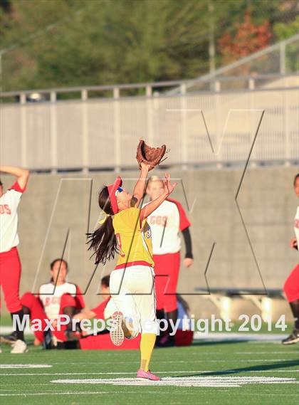 Thumbnail 3 in Rosary vs. Troy  photogallery.