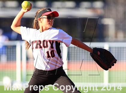 Thumbnail 3 in Rosary vs. Troy  photogallery.