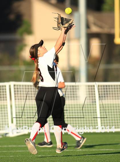 Thumbnail 1 in Rosary vs. Troy  photogallery.