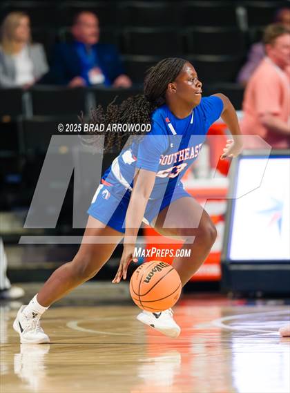 Thumbnail 2 in Seaforth vs Southeast Alamance (NCHSAA 2A Regional Final) photogallery.