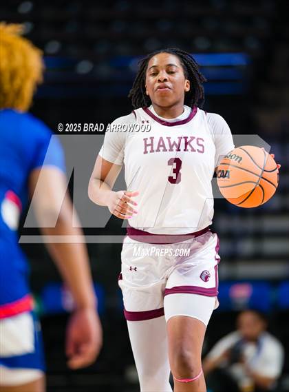 Thumbnail 2 in Seaforth vs Southeast Alamance (NCHSAA 2A Regional Final) photogallery.