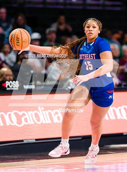 Thumbnail 1 in Seaforth vs Southeast Alamance (NCHSAA 2A Regional Final) photogallery.