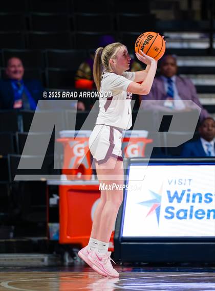 Thumbnail 2 in Seaforth vs Southeast Alamance (NCHSAA 2A Regional Final) photogallery.