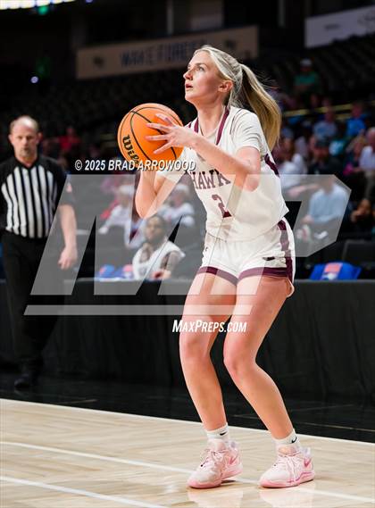 Thumbnail 1 in Seaforth vs Southeast Alamance (NCHSAA 2A Regional Final) photogallery.
