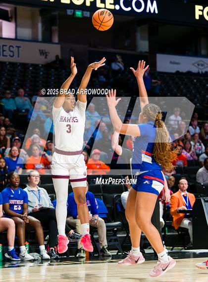 Thumbnail 1 in Seaforth vs Southeast Alamance (NCHSAA 2A Regional Final) photogallery.