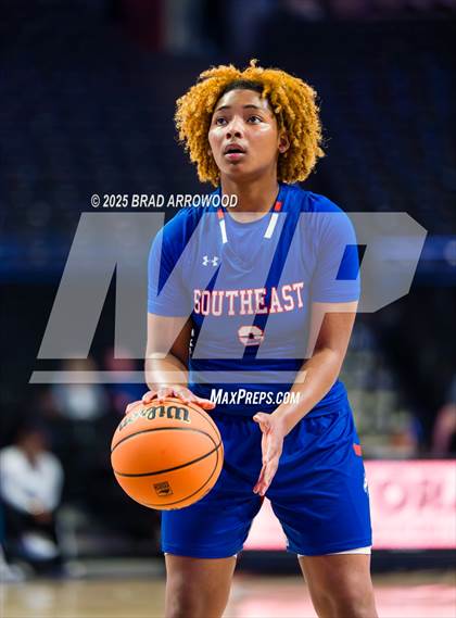Thumbnail 2 in Seaforth vs Southeast Alamance (NCHSAA 2A Regional Final) photogallery.