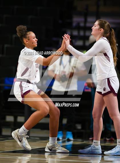 Thumbnail 2 in Seaforth vs Southeast Alamance (NCHSAA 2A Regional Final) photogallery.