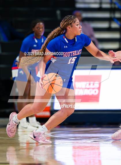 Thumbnail 3 in Seaforth vs Southeast Alamance (NCHSAA 2A Regional Final) photogallery.