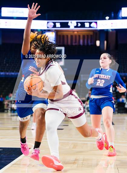 Thumbnail 1 in Seaforth vs Southeast Alamance (NCHSAA 2A Regional Final) photogallery.