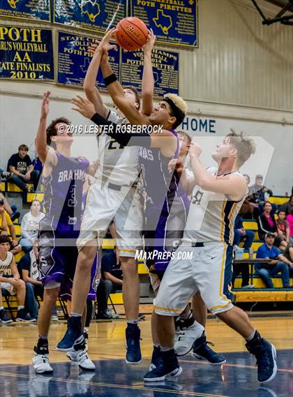 Thumbnail 3 in Stockdale @ Poth photogallery.