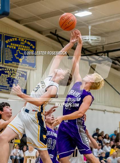 Thumbnail 1 in Stockdale @ Poth photogallery.