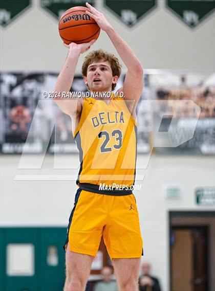 Thumbnail 1 in Delta @ Pendleton Heights photogallery.