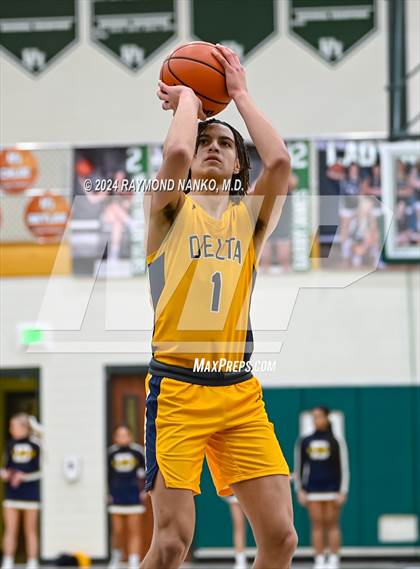 Thumbnail 1 in Delta @ Pendleton Heights photogallery.