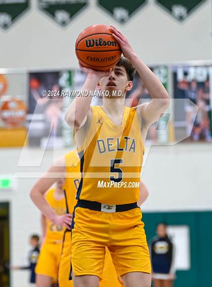Thumbnail 1 in Delta @ Pendleton Heights photogallery.