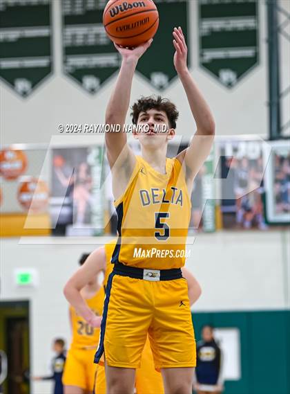 Thumbnail 3 in Delta @ Pendleton Heights photogallery.