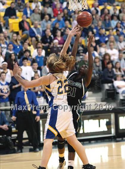Thumbnail 1 in Agoura vs. Inglewood (CIF SS D3AA Final) photogallery.