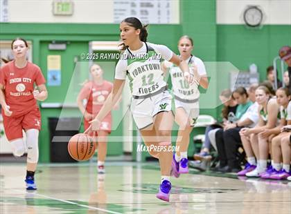 Thumbnail 3 in Union City @ Yorktown photogallery.