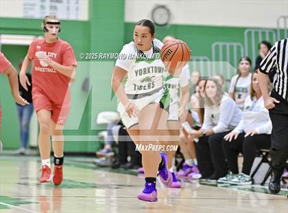 Thumbnail 3 in Union City @ Yorktown photogallery.