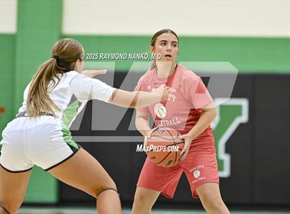 Thumbnail 1 in Union City @ Yorktown photogallery.