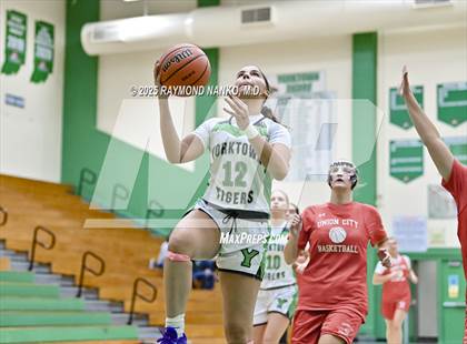 Thumbnail 3 in Union City @ Yorktown photogallery.