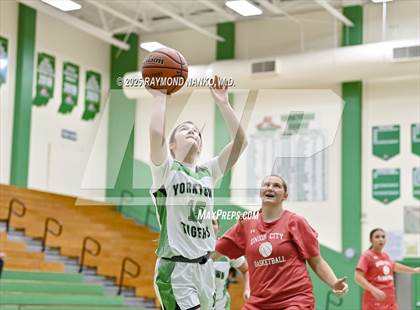 Thumbnail 3 in Union City @ Yorktown photogallery.