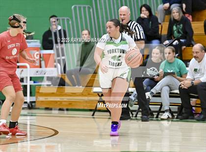 Thumbnail 1 in Union City @ Yorktown photogallery.