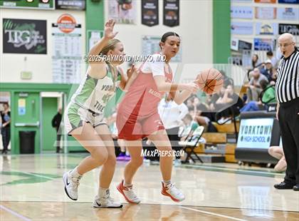 Thumbnail 1 in Union City @ Yorktown photogallery.