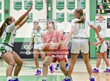 Thumbnail 2 in Union City @ Yorktown photogallery.