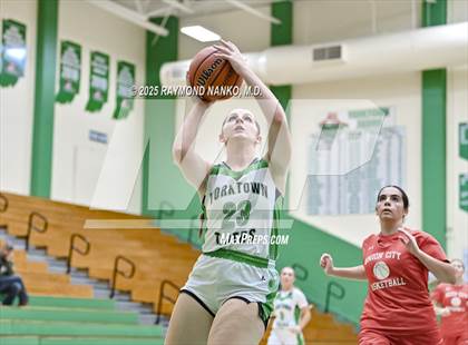 Thumbnail 3 in Union City @ Yorktown photogallery.